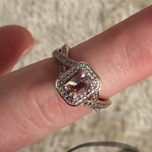 10k rose gold morganite and white topaz ring